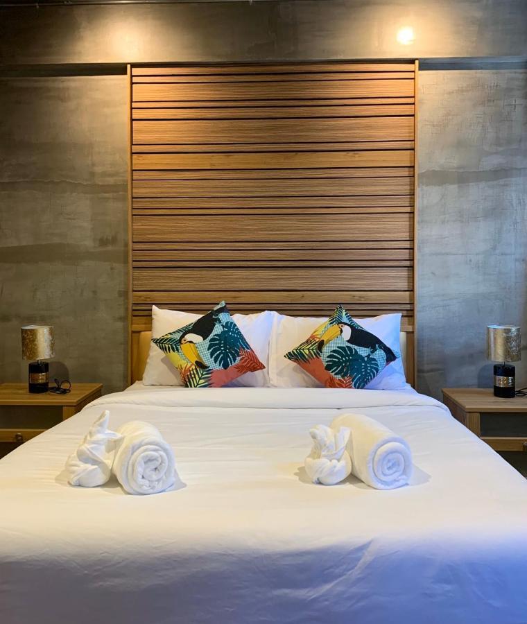 Pinghostel (Adults Only) Chiang Mai Buitenkant foto